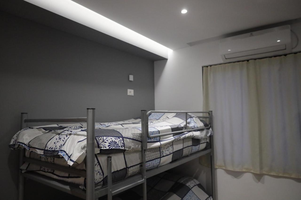Sonche Hostel Tirana Exteriör bild